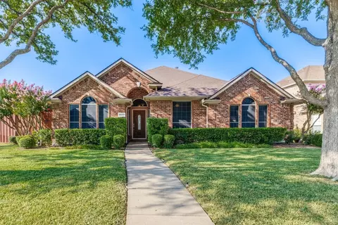 5803 Manchester Dr, Richardson, TX 75082