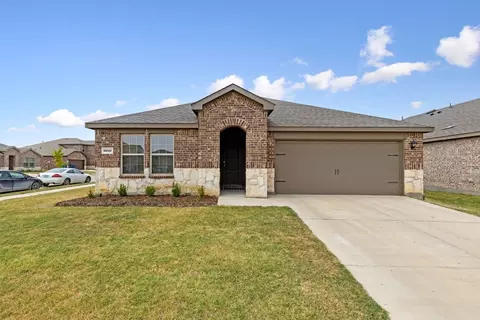 3937 Atwood Dr, Aubrey, TX 76227