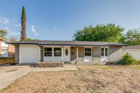 3605 Russwin Dr, Garland, TX 75042