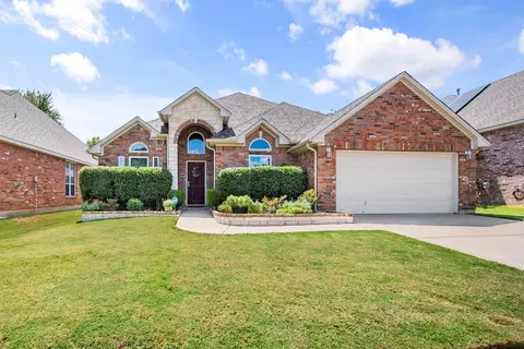 2404 Cherry Sage Dr, Arlington, TX 76001