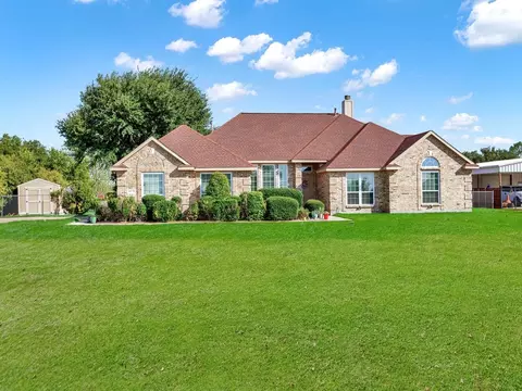 10326 Richard Cir, Forney, TX 75126