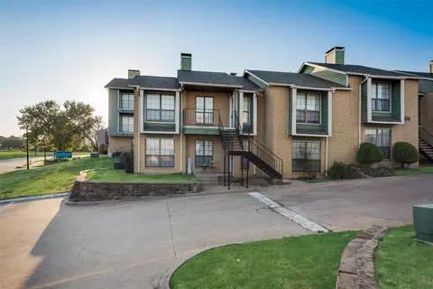 5805 Lake Hubbard Pkwy #203B, Garland, TX 75043