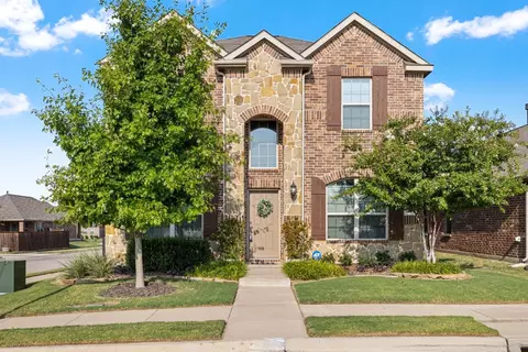 1400 Alamandine Ave, Cross Roads, TX 76227