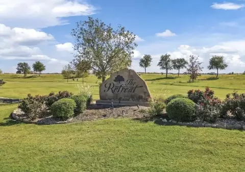 8440 Bruntsfield Loop Dr, Cleburne, TX 76033 photo 2