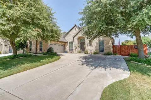 1302 Fox Ln, Mansfield, TX 76063