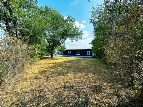 900 E State St, Terrell, TX 75160 photo 19