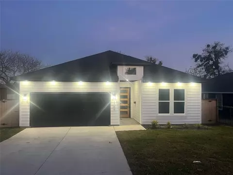 1730 Vilbig Rd, Dallas, TX 75208