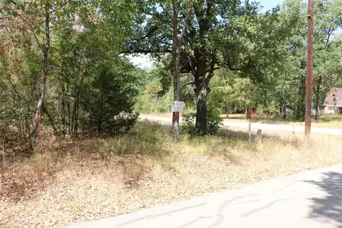 133 Parkside Dr, Trinidad, TX 75163