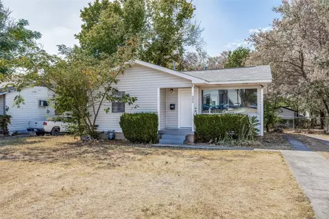 306 W Vinyard Rd, Duncanville, TX 75137