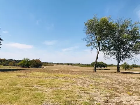 100 Middle Rd, Denison, TX 75021