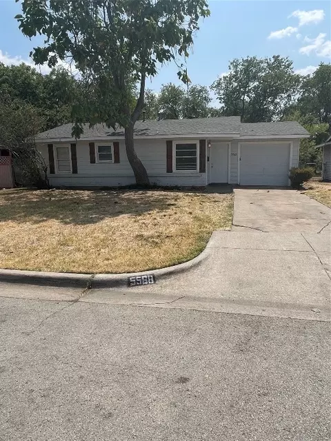5568 Cottey St, Fort Worth, TX 76119