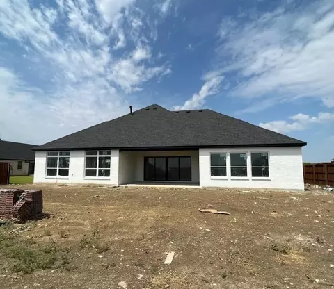 331 Broadmoor Dr, Haslet, TX 76052 photo 2