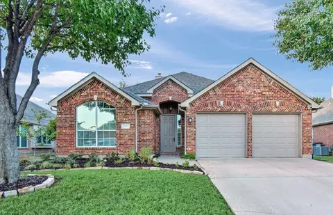 2432 Foxwood Ln, Little Elm, TX 75068