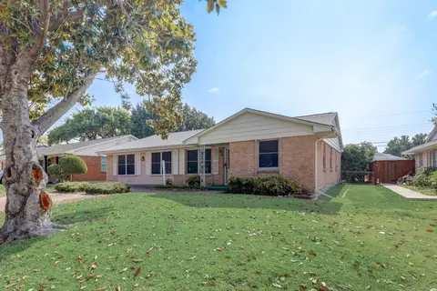 2714 Cumberland Dr, Mesquite, TX 75150