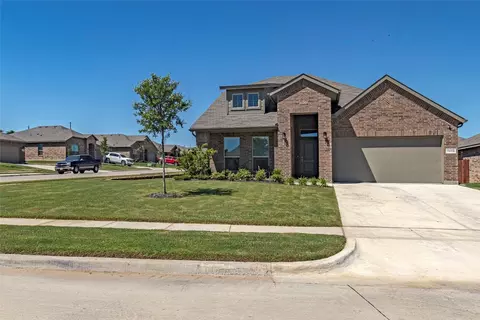 1413 Pleasanton Rd, Cleburne, TX 76033