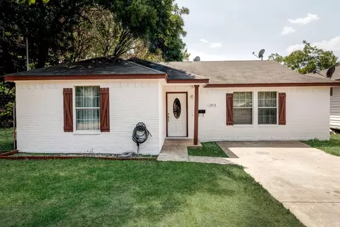 3919 Opal Ave, Dallas, TX 75216