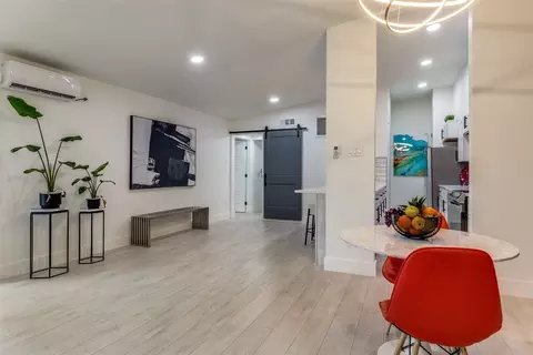 2627 Douglas Ave #215, Dallas, TX 75219