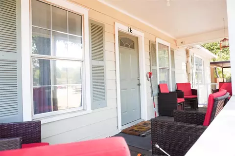 176 S Seagoville Rd, Dallas, TX 75217