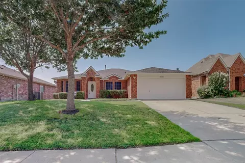 2108 Preston Trl, Forney, TX 75126