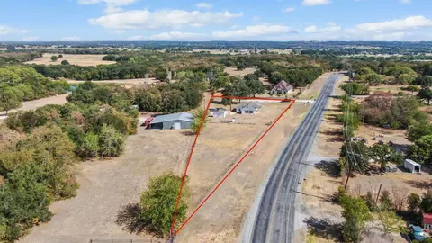 1030 S Reno Rd, Springtown, TX 76082