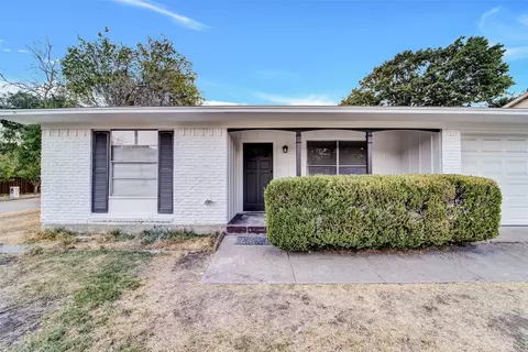 1001 Crest Park Dr, Garland, TX 75042