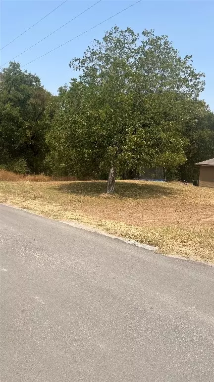 401 E Mulberry St, Decatur, TX 76234