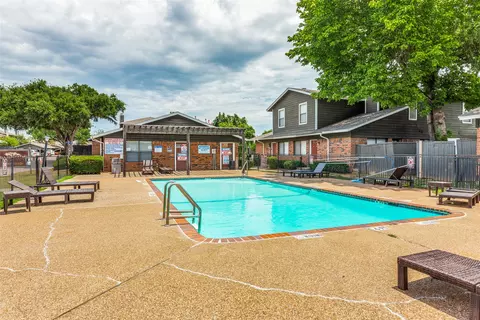1122 Millview Dr #1104, Arlington, TX 76012