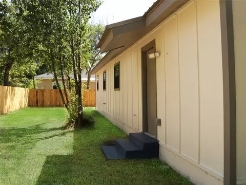 1604 Jackson St, Commerce, TX 75428 photo 23