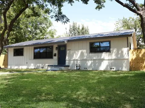 1604 Jackson St, Commerce, TX 75428