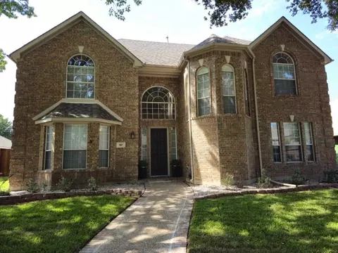 517 Rivercove Dr, Garland, TX 75044