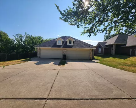 101 Brazos Ln, Weatherford, TX 76086