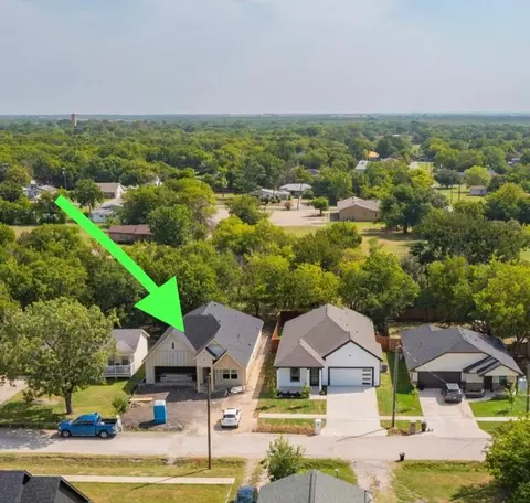 309 Runnells St # b, Terrell, TX 75160
