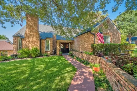 102 Aurora Cir, Rockwall, TX 75032