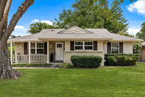 9008 Livenshire Dr, Dallas, TX 75238