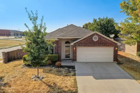 6101 Bowfin Dr, Fort Worth, TX 76179
