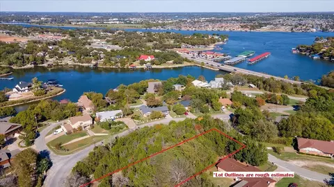 2502 Cedar Crest Ct, Granbury, TX 76048