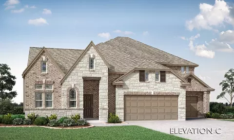 2805 Emerald Trace Dr, Lantana, TX 76226