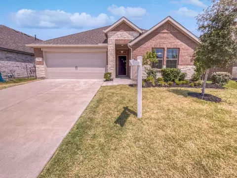 4410 Stockdale Ln, Forney, TX 75126
