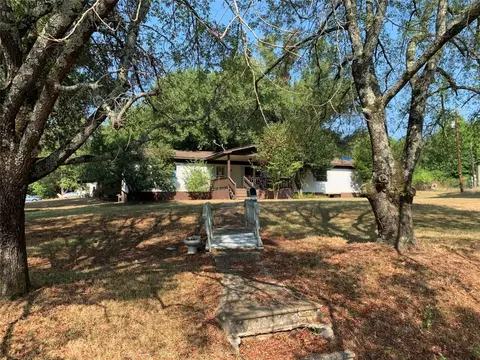 210 Rocky Ln, Vivian, LA 71082