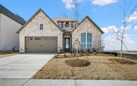 1131 Daphne Rd, Fate, TX 75087
