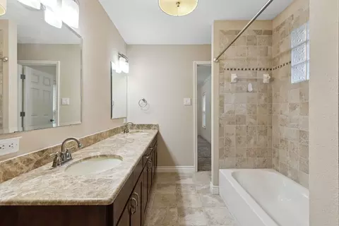 102 Oak Ln, Euless, TX 76039 photo 27