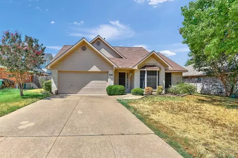 1936 Timberline Ln, Sherman, TX 75092
