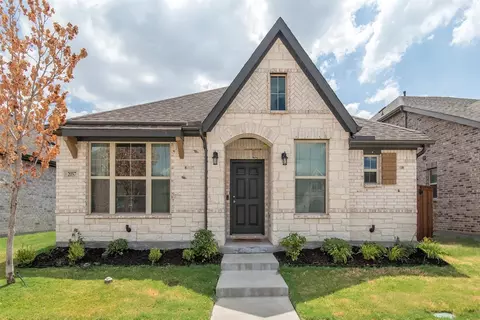2057 Almassera Dr, Little Elm, TX 75068