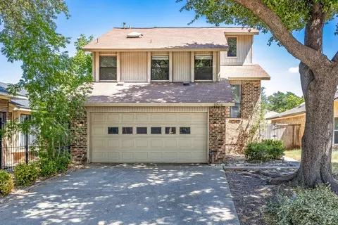 3704 Taurus Dr, Garland, TX 75044