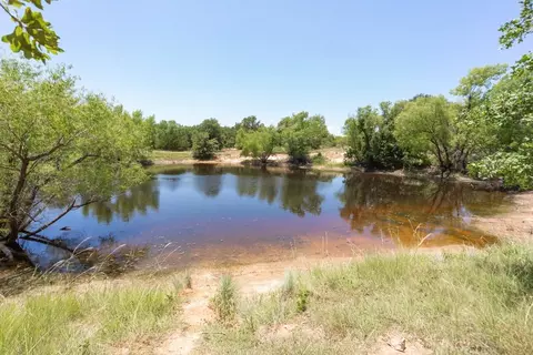 1730 Jim Harry Loop, Sunset, TX 76270 photo 29