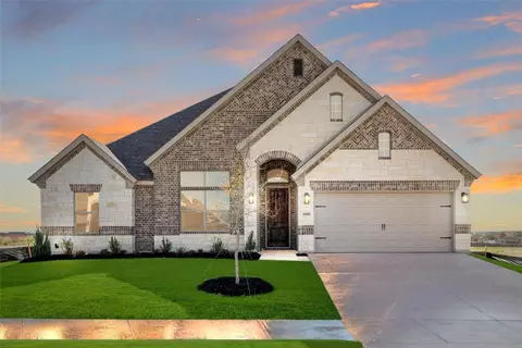 4006 Eagles Bluff Rd, Midlothian, TX 76065