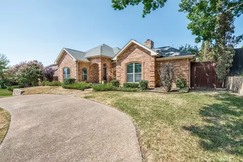 1210 Dentonshire Dr, Carrollton, TX 75007