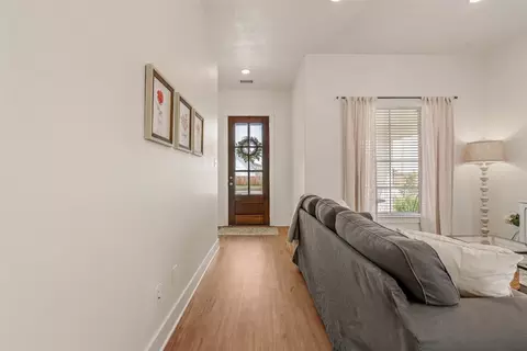 136 Pleasant Path, Snook, TX 77878 photo 5