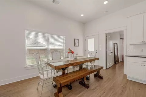 136 Pleasant Path, Snook, TX 77878 photo 9