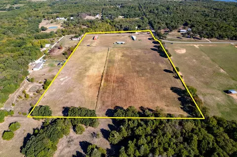 1182 Blackjack Rd, Valley View, TX 76272 photo 7